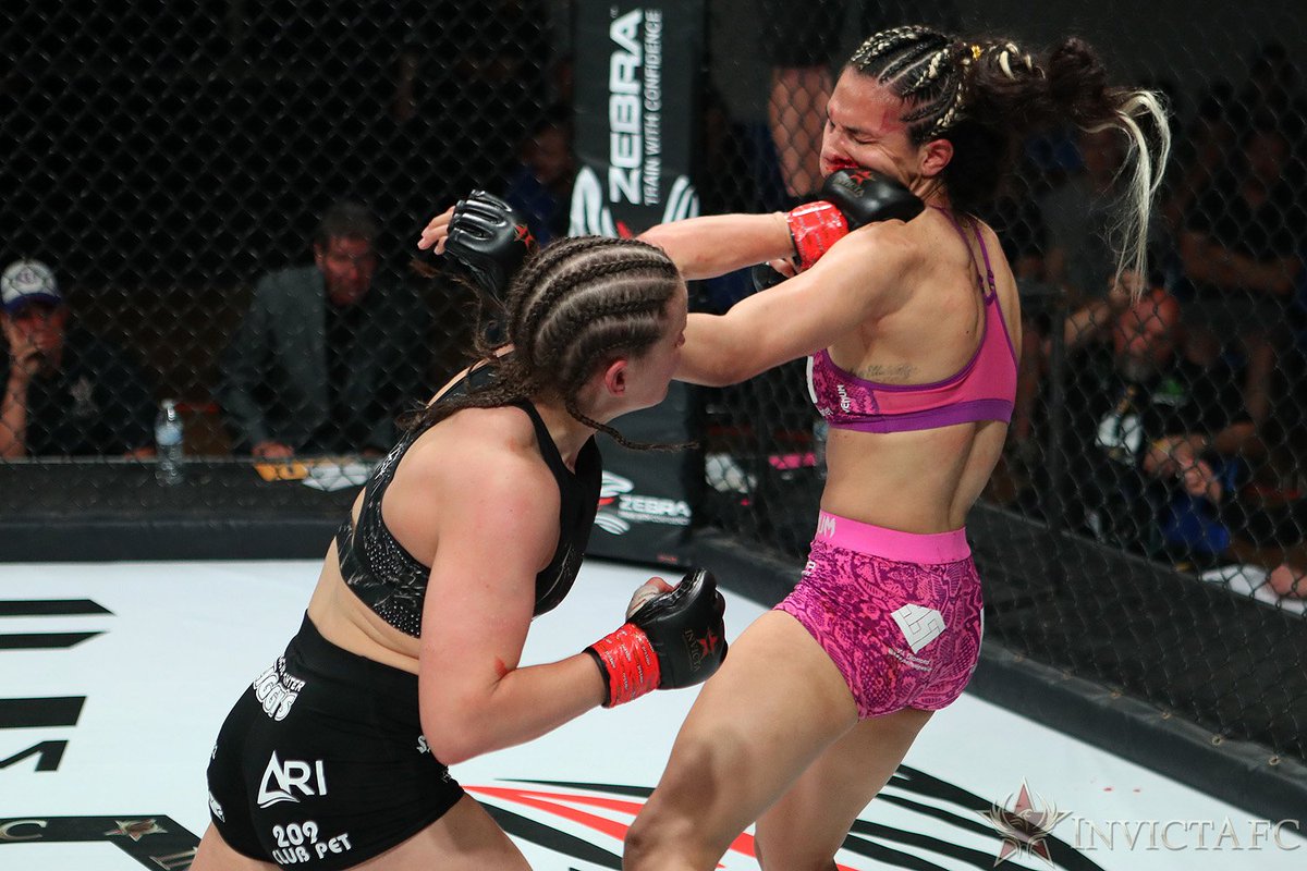 InvictaFights's tweet photo. #InvictaFC35 Bonuses:
POTN: Chelsea Chandler and Kanako Murata
FOTN: Loma Lookboonmee and Monique Adriane https://t.co/2zifUOp9F1