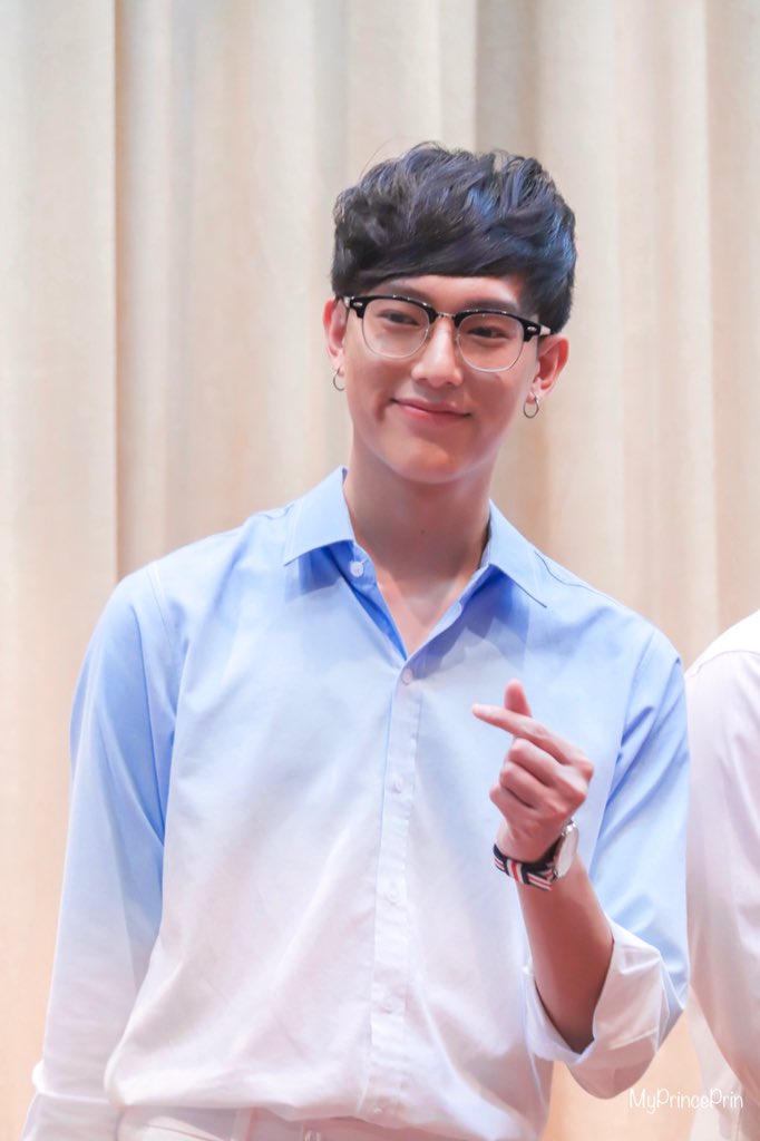 MyPrincePrin's tweet photo. อยากบอกร้าเธอนัก ก็รักเธอน้า
@Princhwp 
#PrinChatchawit 
#PrincessOfPrin 
#BLmarket2xEnoflove https://t.co/W70x4hgkdc