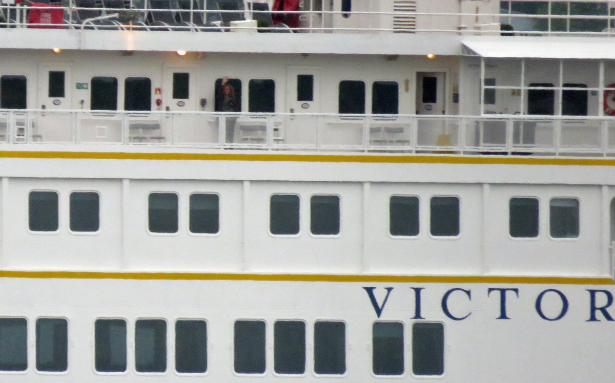 PrescottAnchor's tweet image. 10 Jun down #StLawrenceSeaway at Prescott ON. 19h18 Victory II cruise fl Bahamas for Quebec City
Friend &amp;amp; my "Shipster" @SeawayNNY  is on board having great times! Safe travels!! Have fun! Xxo  #VictoryII #Seaway60
Video on The Prescott Anchor facebook.com/groups/thepres…