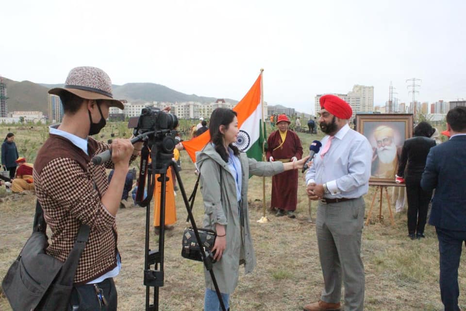 presidentdsgmc's tweet photo. To mark the 550th birth anniversary of Sri Guru Nanak dev ji and promote green and clean environment, Embassy of India created a Guru Nanak Bagichi by planting 550 trees on the world environment day on June 5 in National Park Mongolia. We truly appreciate the effort 🙏🏻 https://t.co/ScUIDZJAjA