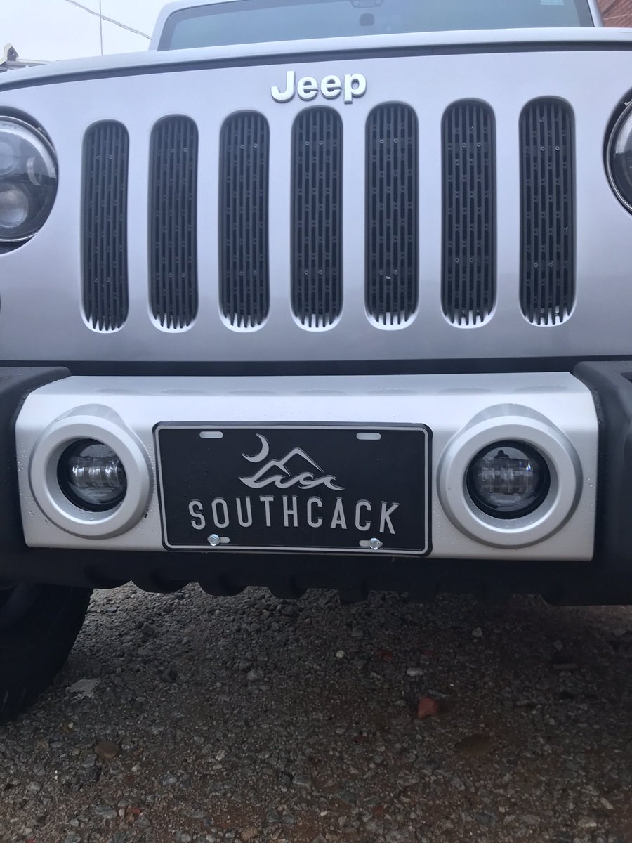 _SouthCack's tweet photo. That grill though!
 #SouthCarolina #southcack #palmettostate #jeep https://t.co/htrpv05srU