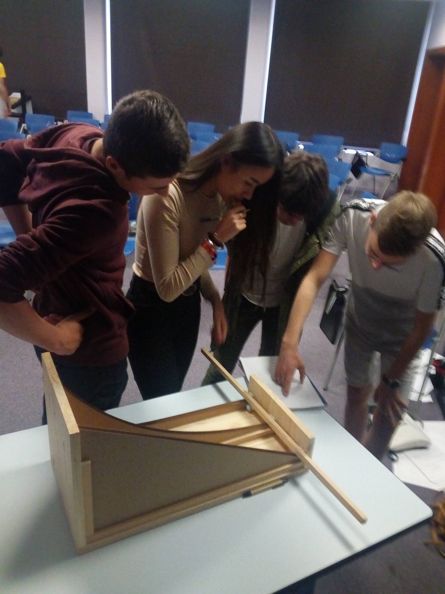 inria_sophia's tweet image. 🚀#MathC2+ c&apos;est parti pour la 10ème édition ! @AcademieNice @CIV_FRANCE @uca_education @CNRS_DR20