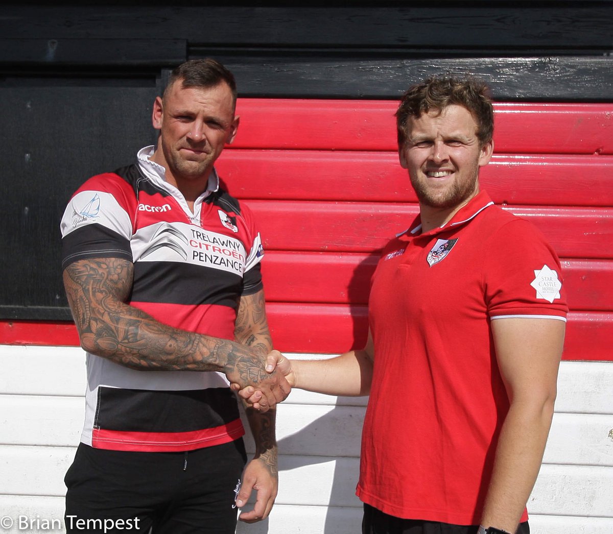 We are delighted to announce our first signing for the 2019/2020 campaign.
Martyn Lawrance, a strong, physical ball carrying back-row will add a depth of experience and ability from St Ives.
Martyn will no doubt lead from the front in a developing pack
Welcome aboard 🔴⚫️⚪️