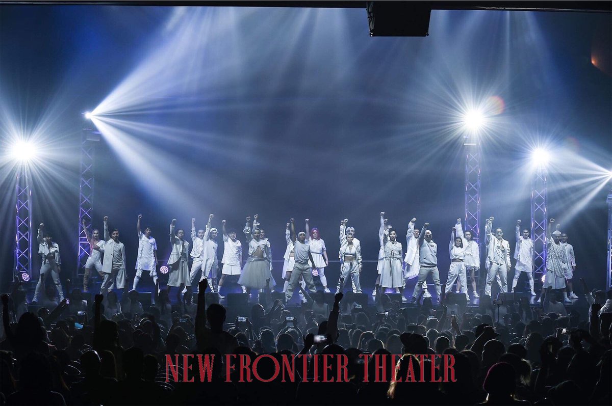 NewFrontierPh's tweet photo. View from the crowd! We love the energy! π€©
#SPECTRUM2019 #YourBestSummer #NewFrontierTheater #ExperienceAraneta https://t.co/6dnTRZooWf
