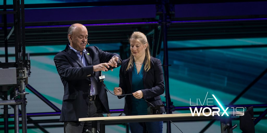 LiveWorx's tweet image. Imagine a box of spare parts. 

You can scan each part the @Vuforia app to recognize and learn about what they do. 

"I can have something in my hand that's physical and digital at the same time," says @JimHeppelmann, President and CEO, @PTC #DigitalTransformation #LiveWorx