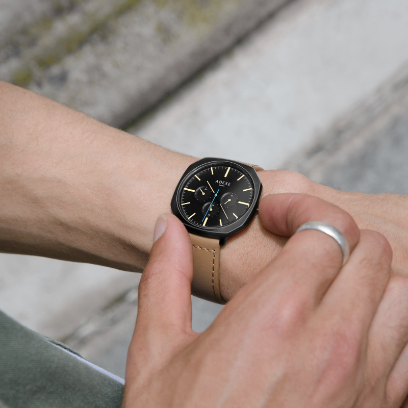 ADEXE Watch tweet media