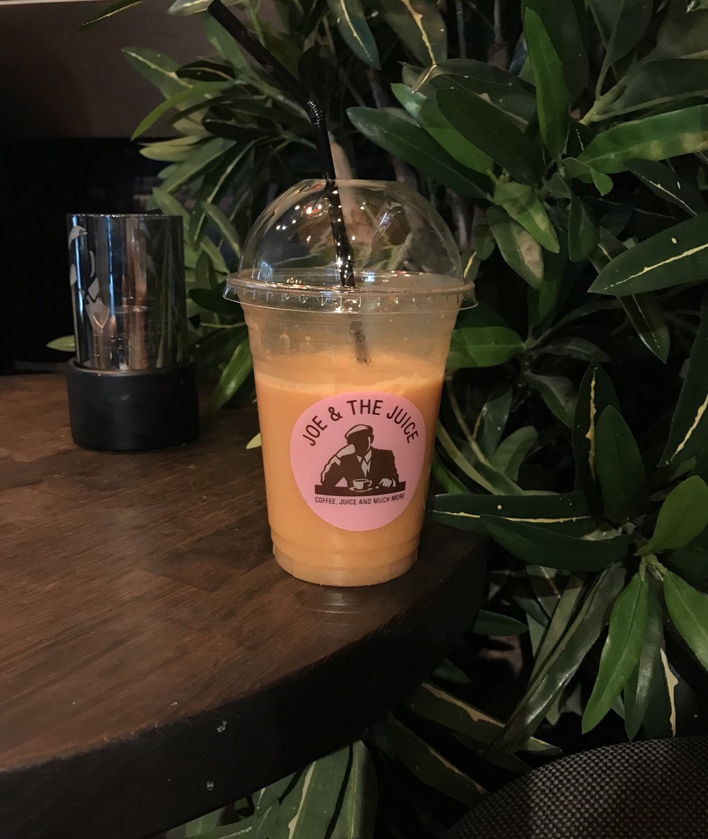 Filibegirl's tweet photo. Sex Me Up 😉 delicious juice 😋@joeandthejuice  🇳🇴 #Oslo #Norway https://t.co/XSl6r7hQ1F
