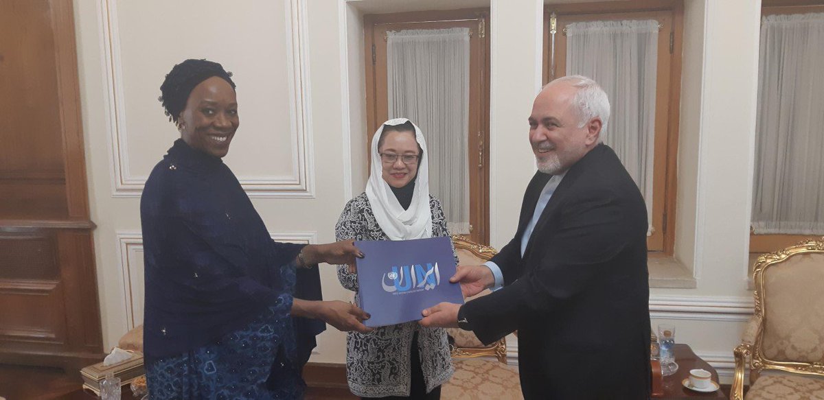 UNESCAP's tweet photo. ESCAP Executive Secretary Armida Alisjahbana held a productive meeting with #Iran's Foreign Minister H.E. Dr. Mohammad Javad Zarif on the sidelines of #APIF2019 in #Tehran this afternoon. https://t.co/qGhG2KKWAt