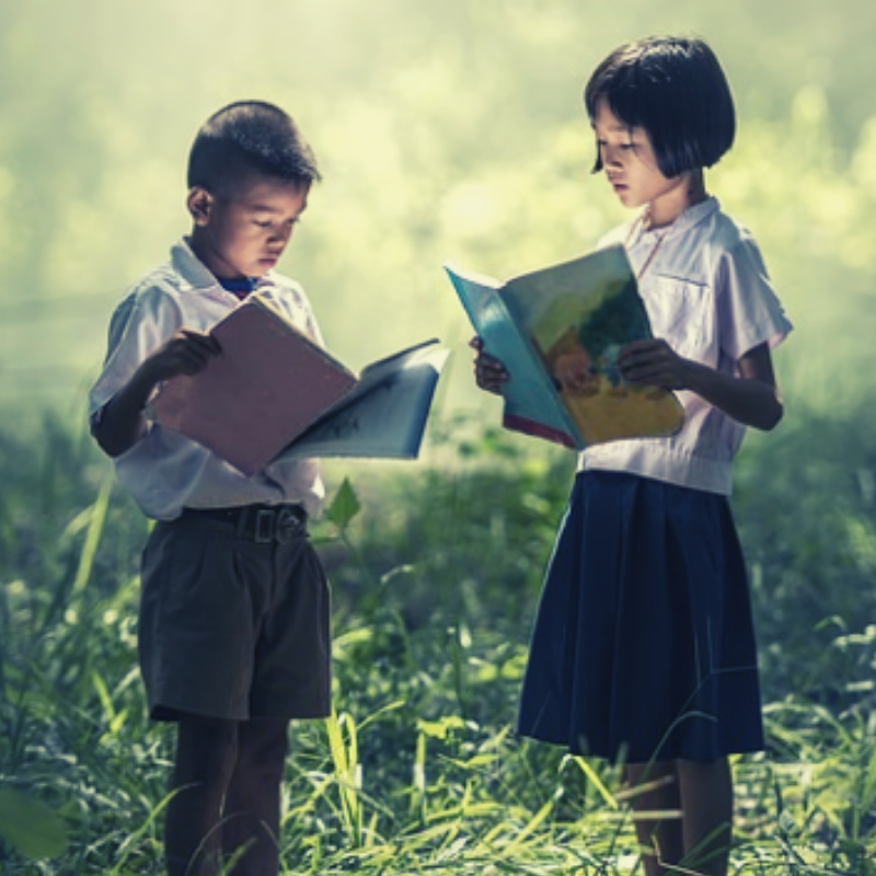 activemovement_'s tweet image. #ChallengeTuesday
Ask your students to spend at least 15 minutes today standing while you read a book, magazine or comic trip. 

#ActiveMovement #HealthyLiving #Read #Teachers #TeacherLife #Classroom