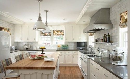 BBAMgmt's tweet photo. Granite Counter-tops, repainted cabinets, new floors? Is expensive kitchen #remodeling really worth the #ROI?  https://t.co/WqA3n8P8sN #homeforsale #rental #renting #landlord #homeowner #newhome #realestate #selling #sale #forsale https://t.co/vWCXRtDBoH