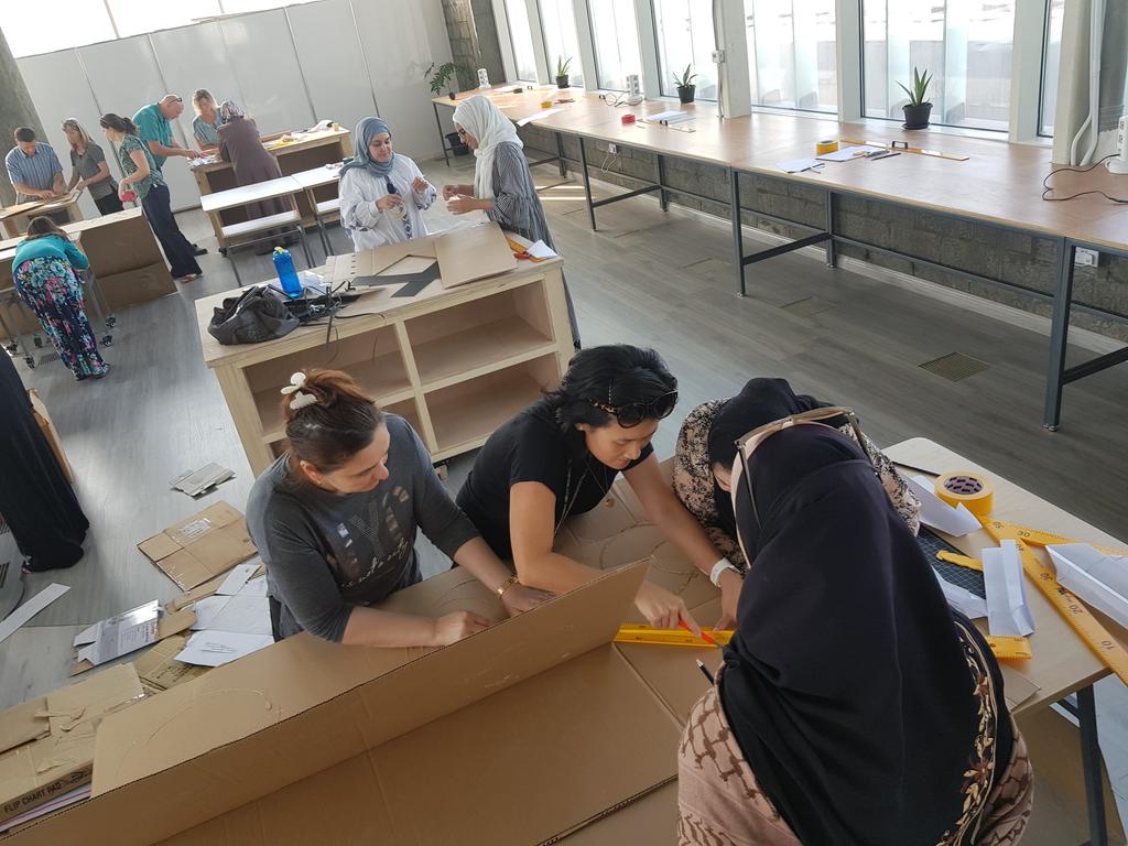 damdoom755's tweet photo. #rvisionaries #bahrainedu #issedu @level5bahrain 

Level5 Airplane challenge https://t.co/aLuVR582rK