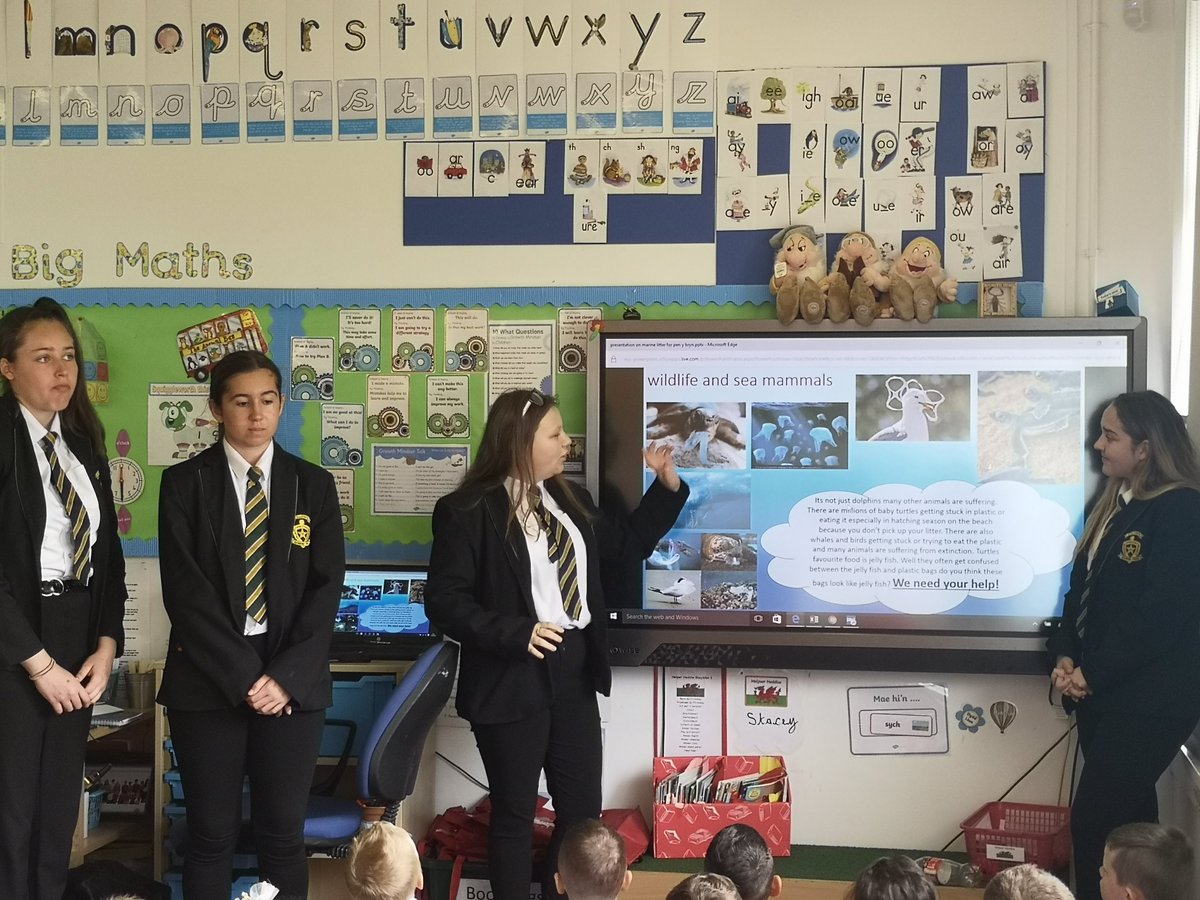 Raising awareness workshops have been a great success this afternoon with the pupils at Pen Y Bryn Primary School, Llanrumney. <a href="/StIlltydsCHS/">St Illtyd's C.H.S</a> @IlltydY10 have planned workshops as part of their Global Citizen Challenge - raising awareness of Marine Litter and its harmful effects.