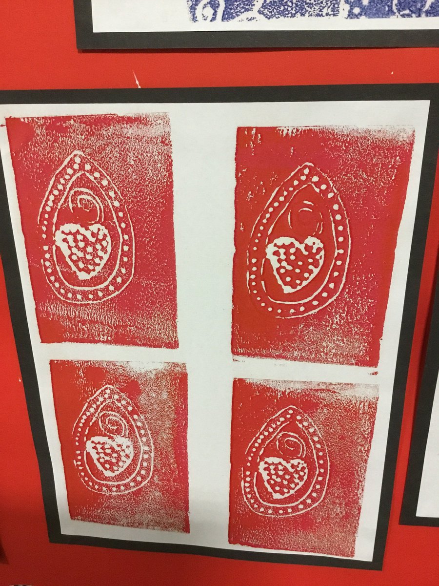 LacewingIOE's tweet photo. We have just started exploring our BIG QUESTION: What makes a good print?  So  far, we have made some simple print blocks and decided a repeating pattern is effective. https://t.co/oYbUO73Xtz