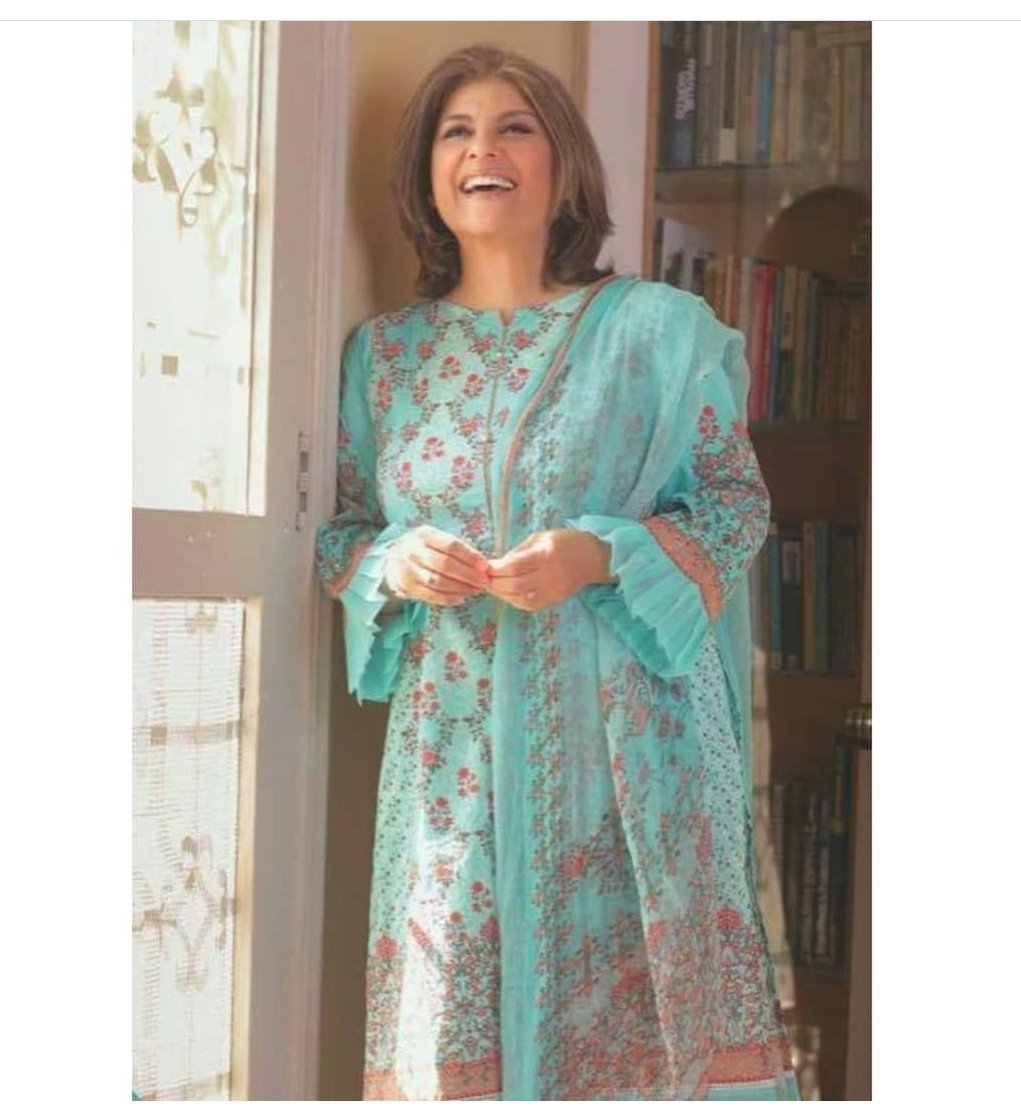 Happiness is the best makeup 😊