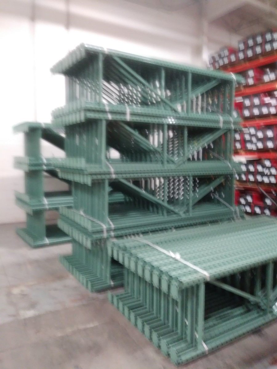 GeneralWorkForc's tweet image. our employee building warehouse from the scratch 
Team work makes the dream works
#generalworkforce #number1 #staffingSolution