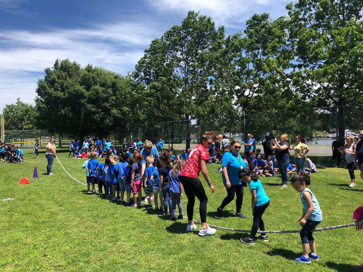 weswunwom's tweet image. Harbor Place is a great place for Field Day! Go Westover! #spschallenge