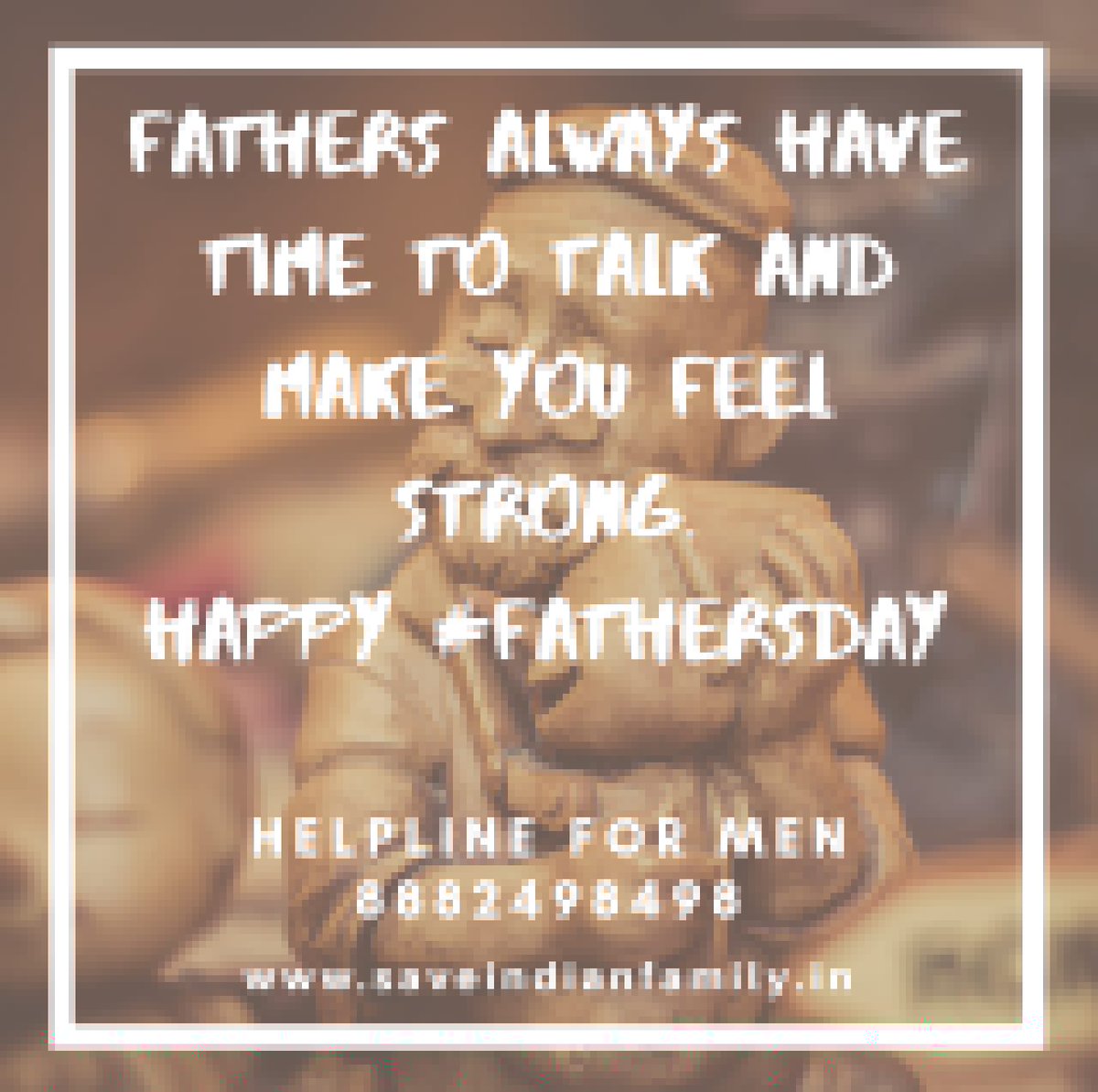 Fighter_Physio's tweet photo. My Dad being a strong man in the household with my mom definitely helped me grow up fast. #FathersDay 
Post your #SelfiewithDad 
Because #MenToo need respect. https://t.co/mwFSNjdf6X