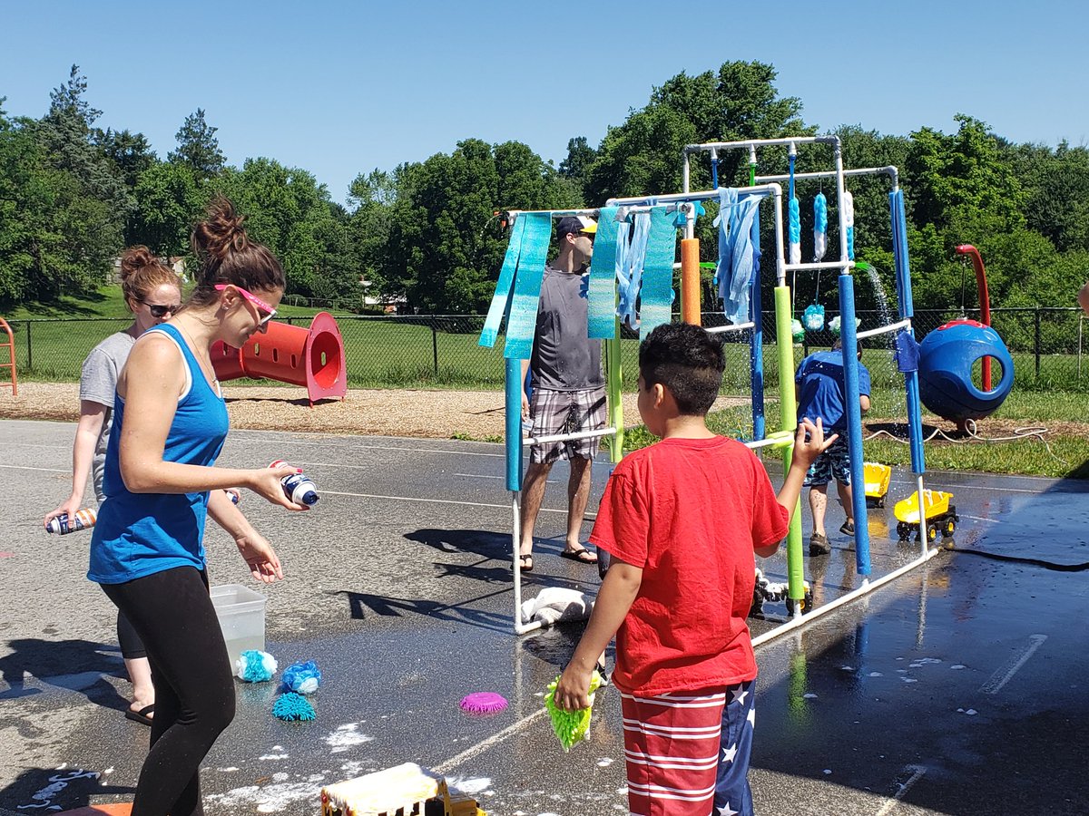 CSLCPrincipal's tweet image. Splash Day @ CSLC!!