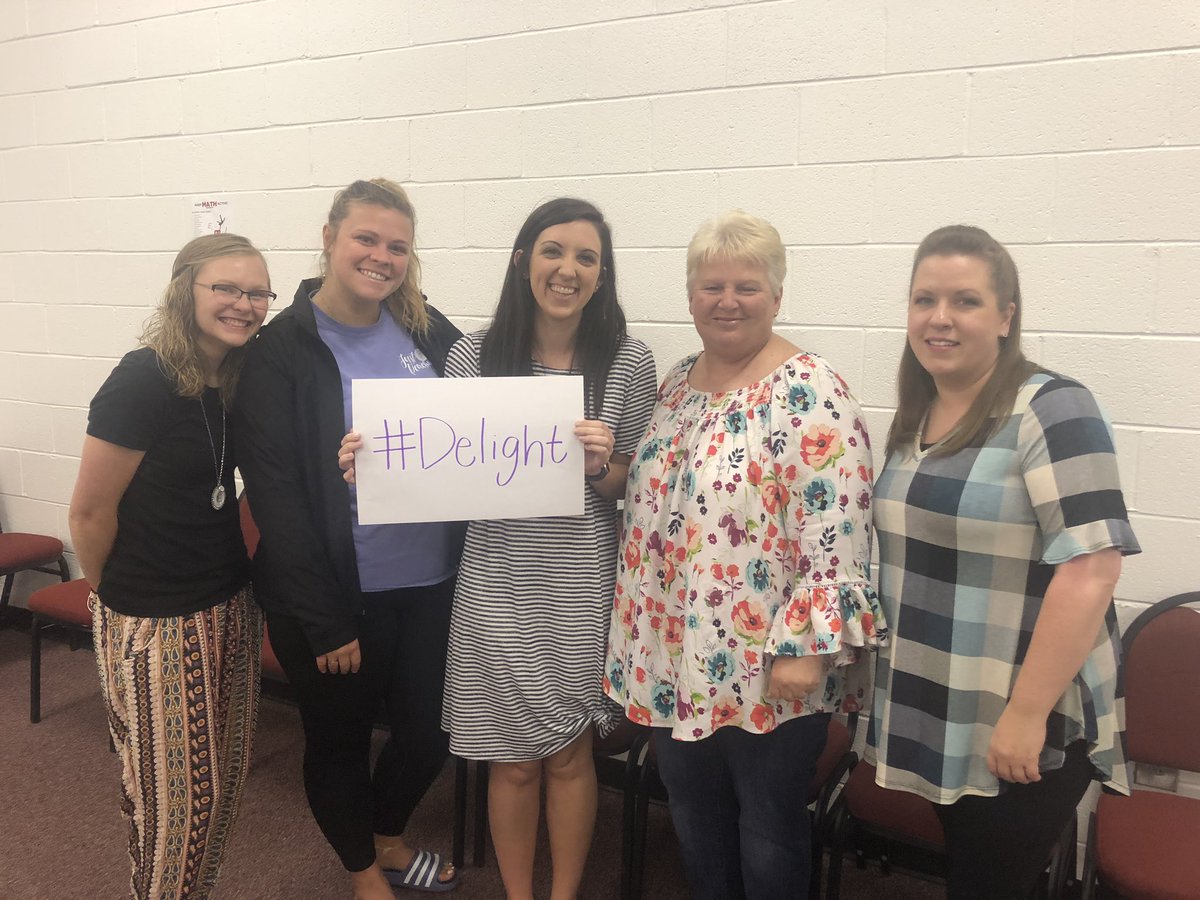 aekindergarten's tweet photo. Coming up with our word to make learning fun for our students! @KRichter1RSE  @B3Matters #ELM2019 #onehope #EarlyLiteracy https://t.co/4EMDUBXW9D