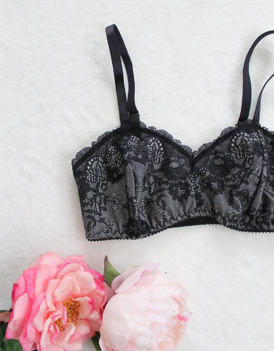 OhhhLulu's tweet photo. Last night I dreamed I was making this bra, but with a neon green underlay.
Does sewing infiltrate your dreams? I often literally dream up new ideas!
#sewing #isew #bramaker #lingeriemaking #ohhhlulu #lacebralette https://t.co/gNph7e0IJ9
