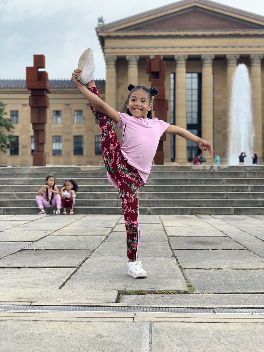 TheCruzCrewFam's tweet photo. If this is something you wanna do, and if this is something you gotta do, then you do it. Fighters fight.โ โ Rocky Balboa #rocky #philadelphia #inspiration #inspirationalquotes #dancerforever #dancer #minidancer #kiddancer #danceislife #kidmodel #dancer #browngirlsdoballet https://t.co/e7nIVFfws0