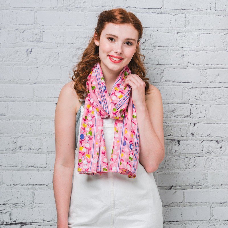 DaisyAccents's tweet photo. Organic Cotton Scarf – Maeve Pink https://t.co/dRD9zaJmNd https://t.co/cP5JXOPcnF