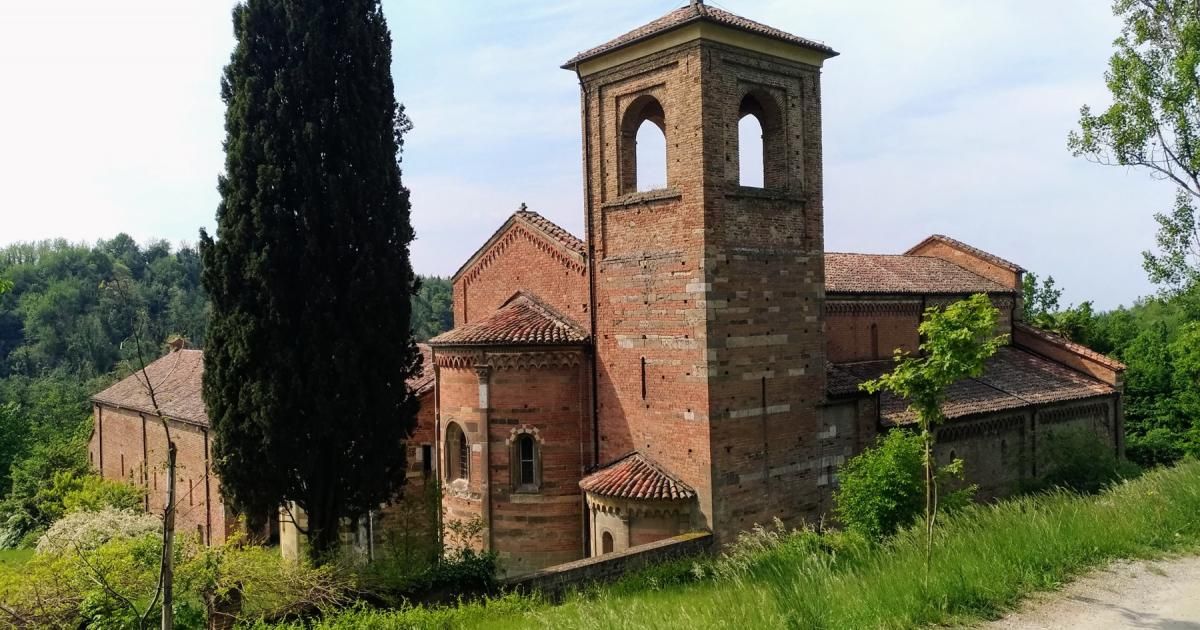 giroola's tweet photo. L'Abbazia di #Vezzolano, un gioiello nascosto con mille anni di storia
➡️ https://t.co/0QK909LHlX
.
.
.
@AstiturismoAtl @torinopiemonte @nordasti #vezzolano #romanico #abbazie @visitpiemonte @Visit_Piemonte @ExplorePiemonte https://t.co/fkHGwZiFkP