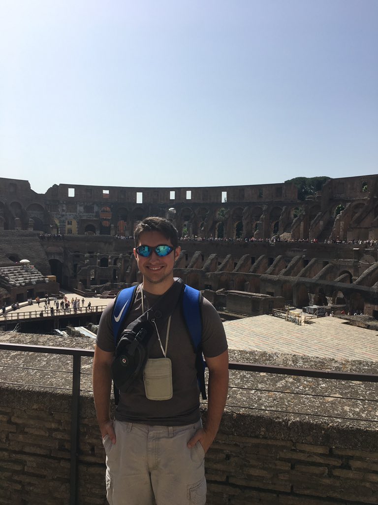 gr8ful4liam's tweet photo. London. Paris. Rome. The Vatican! https://t.co/Ta0dcNFgjt