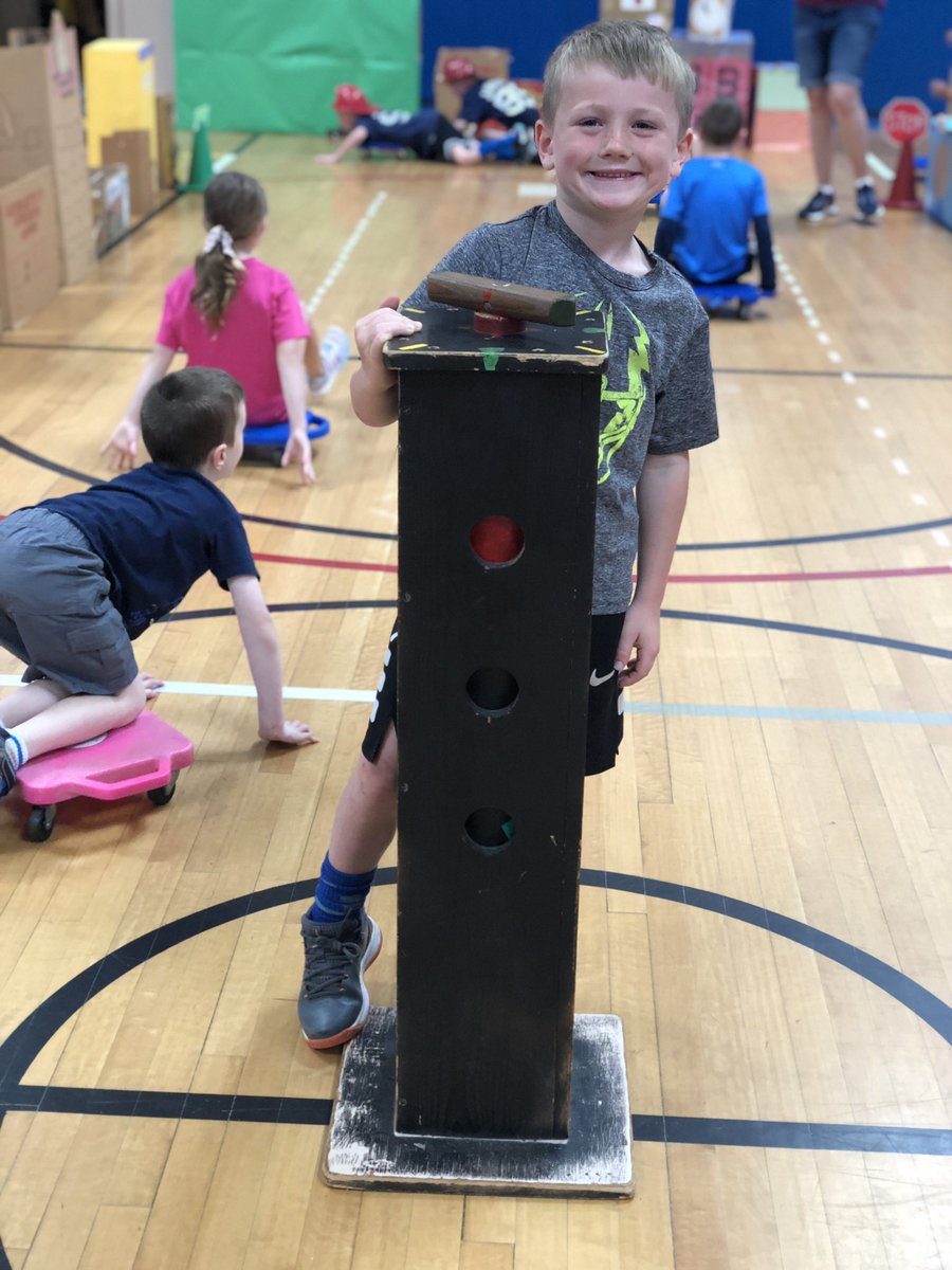 Coach_Counihan's tweet photo. It’s been a great week here at Gym City!! @WOSnews #WOS_PE https://t.co/X0ut9NAU9P