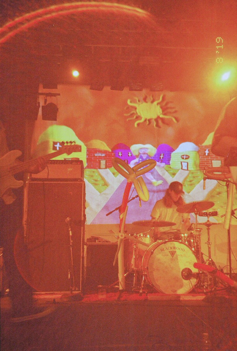 mike_cuomo's tweet photo. @turnoverva on film #35mm https://t.co/PxZFpkF2qa