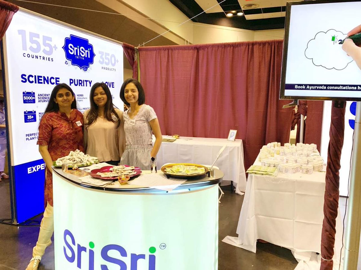 SriSriTattvaUSA's tweet photo. SST showcased our new Ayurvedic product range at the 2nd Annual Wellness Conclave. *Dr Ajay Tejasvi*, President of Sri Sri Tattva USA was the keynote speaker and brought the crowd into a deep meditation. #health #wellness #ayurveda #unitedstates #usalaunch https://t.co/JnaYQFMz2O https://t.co/NSIgySCttT