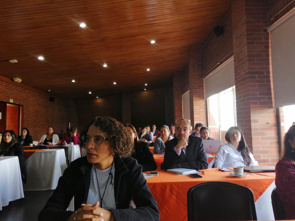 OIMColombia's tweet photo. Esta alianza entre #ProgramaInclusionParaLaPaz de @USAID_Colombia implementado por @OIMColombia con @ServiciodEmpleo permitirá incrementar vinculación laboral de la población afrocolombiana e indígena y la atención con enfoque diferencial étnico. https://t.co/Nw3x3WdgOL