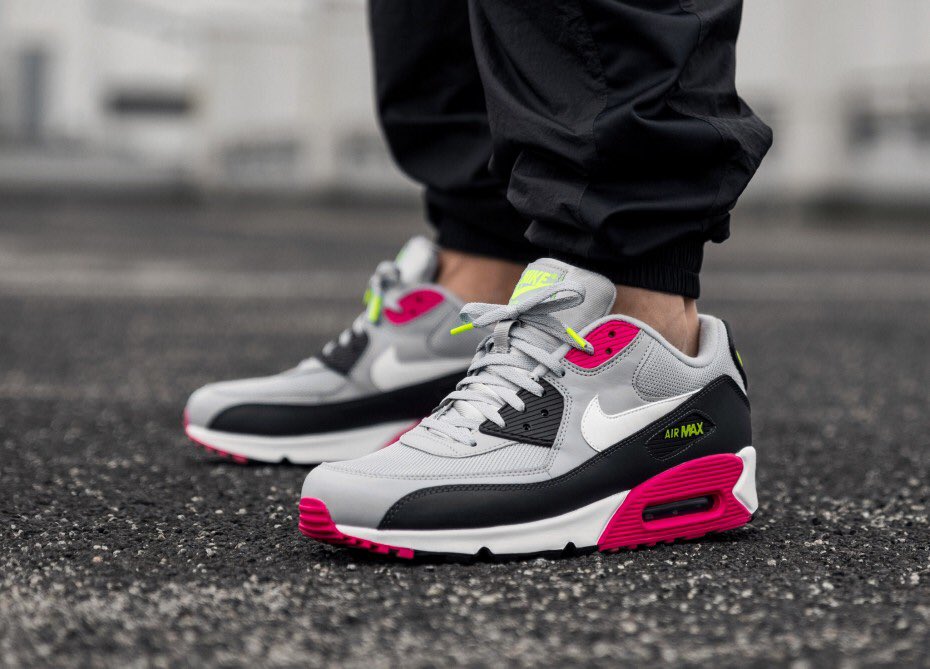 nike air max 90 rush pink