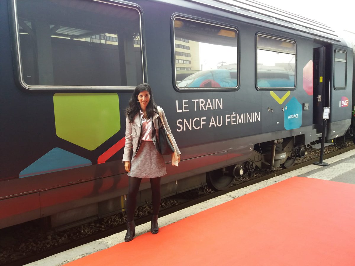 Bravo pour le Train #SNCFauFeminin : un beau miroir de ce réseau et de la mixité vers laquelle le <a href="/GroupeSNCF/">Groupe SNCF</a> souhaite tendre. Bravo @AcetoJardin !