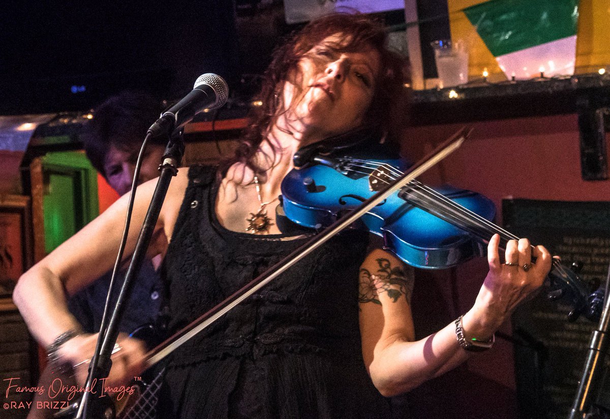 A pic from last Friday's show at <a href="/PaddyReillysNYC/">Paddy Reilly's NYC</a>! Photo by Ray Brizzi.