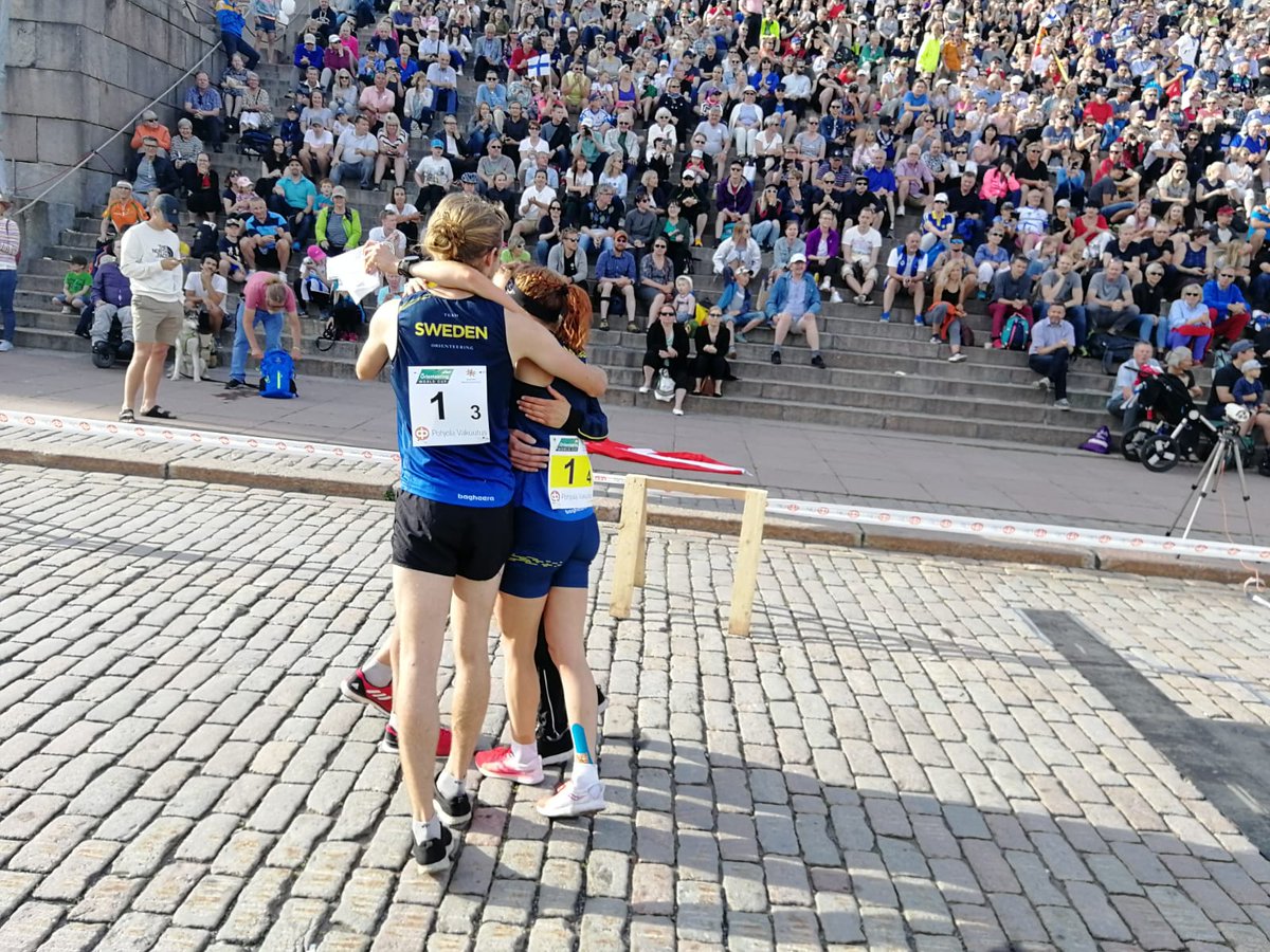 Sweden wins the sprint relay at the Senate Square 🇸🇪🔥 2. Switzerland 🇨🇭 3. Sweden 2 🇸🇪 4. Czech Republic🇨🇿 5. Norway🇳🇴 6. Russia federation🇷🇺 7. Switzerland 4🇨🇭 8. Finland 4🇫🇮 9. Finland 🇫🇮10. Switzerland 2🇨🇭#helsinkiowcup #orienteering #senaatintori <a href="/myhelsinki/">.</a> @HelsinkiLiikkuu