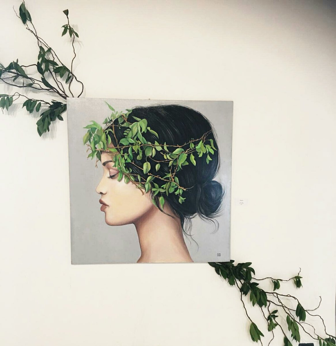 Avete mai amato così profondamente da condannare voi stessi all'inferno per l'eternità?
Io l'ho fatto.
#arte #donna #amore #sguardi #olgamarciano #Salerno