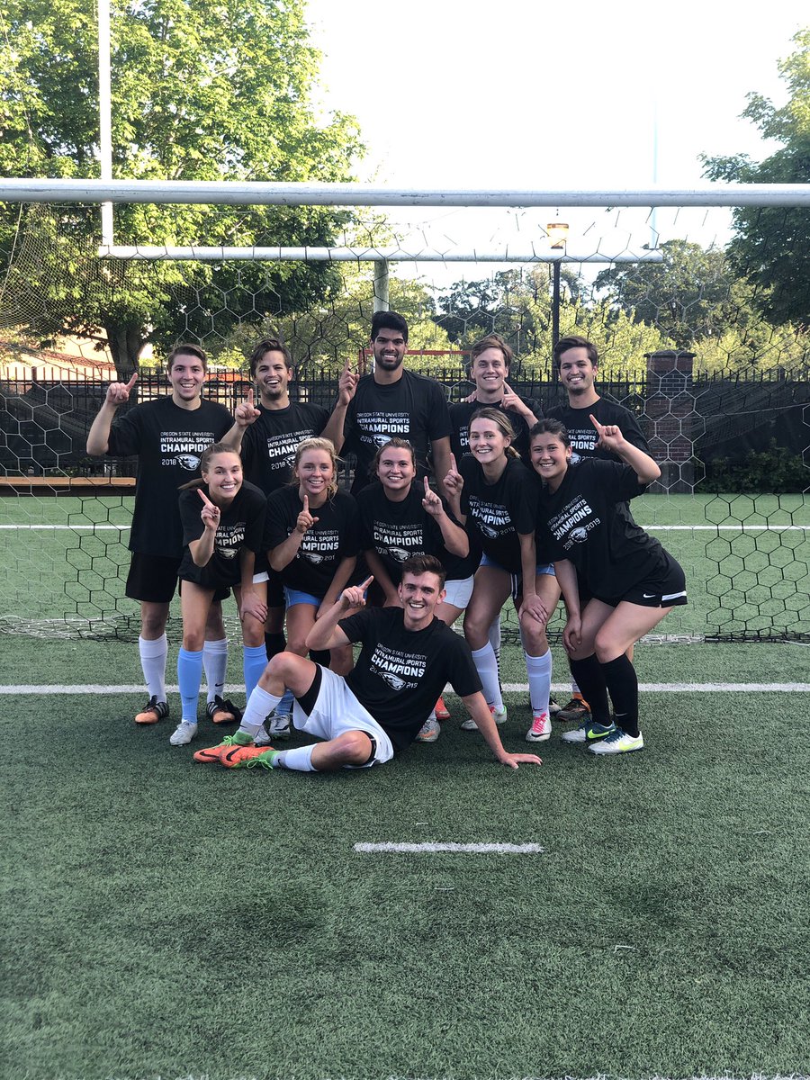 OSURecSports's tweet photo. Thank you for an awesome Spring 2019 Intramural Season! Congratulations to our champions and graduating seniors. If you’re still around this summer, there’s more IMs to be had. Sign up in IMLeagues to play Sand Volleyball, 4v4 Soccer, 3v3 Basketball, Badminton singles and doubles https://t.co/hYCkZyFIvK