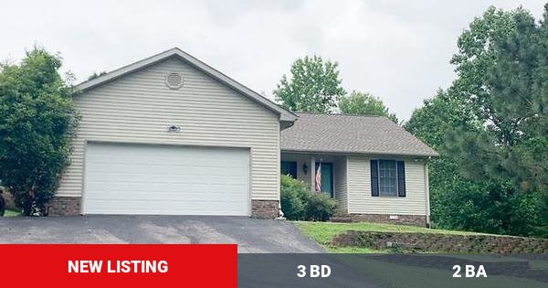 Sarahcurry7's tweet photo. SHARE this with anyone you know who might be interested or call me at (270) 836-9600

Sarah Curry, REALTOR, GRI https://t.co/eU6vCWYM7u https://t.co/UEFK4Oo7Le