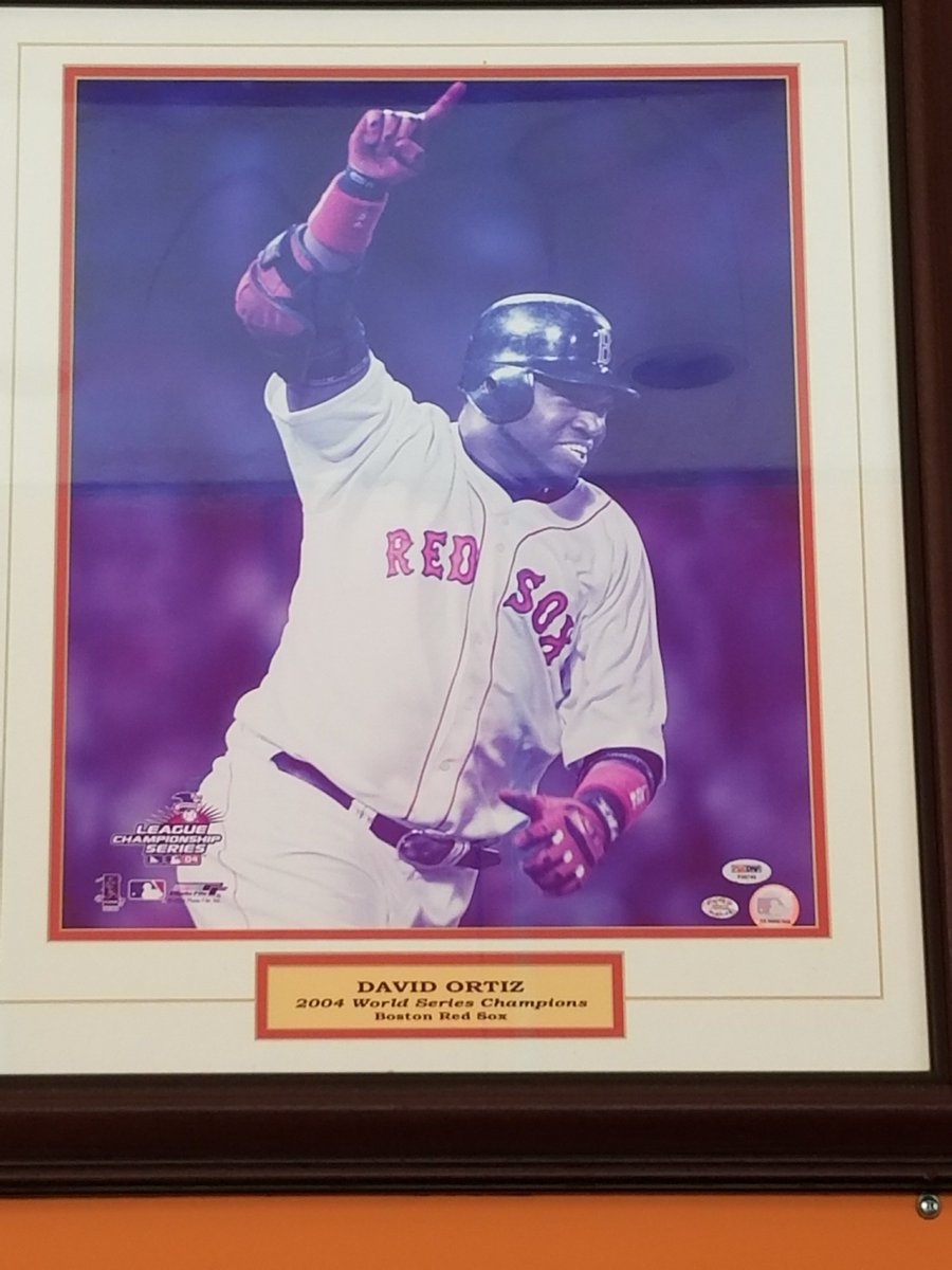 ToniRobustLife's tweet photo. Keeping the Great Big Papi and his family in my thoughts and prayers! https://t.co/94jxSCHF1Y