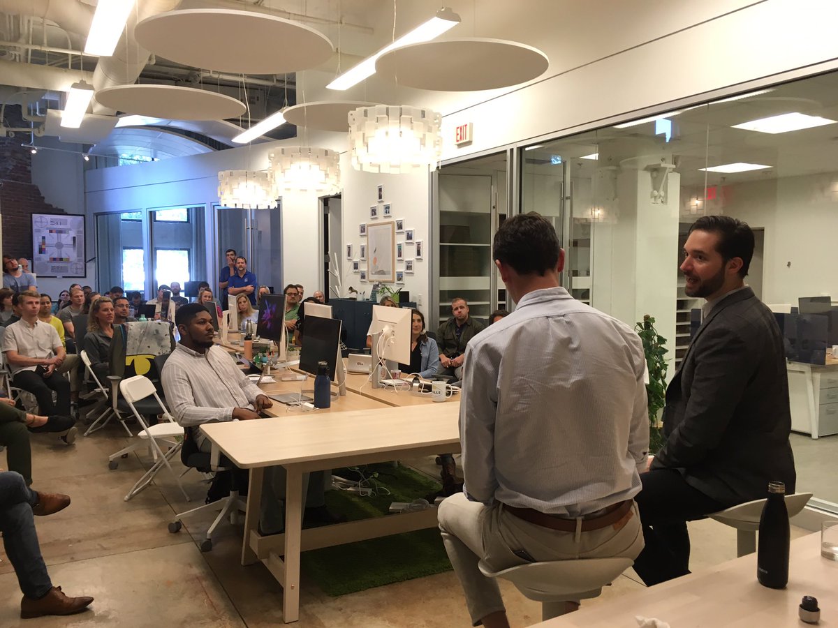 flocksafety's tweet photo. It’s a full house in the office! @alexisohanian Thank you for taking our questions on the challenges tech startups have faced over the years and today https://t.co/IQuGqRx3sg