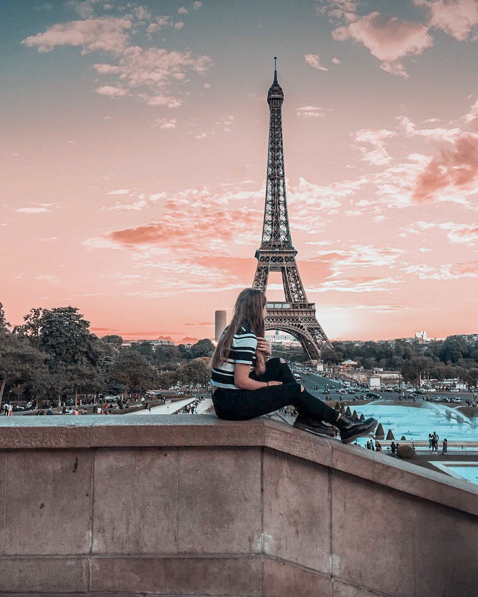 Eiffel tower, Paris, France 📍