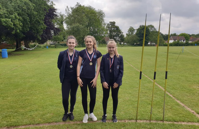 BCHSPE's tweet photo. Girls- Javelin winners 🥇🥈🥉#bchsupdates  #LifeAtOsborne https://t.co/ZUnojbNKYZ