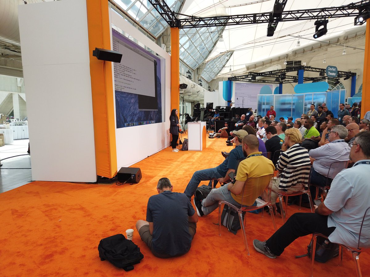 When your BFF <a href="/chloemkauffman/">Chloe Kauffman</a> is talking about #APIs to a big crowd in the #DevNetZone 😎 #CLUS