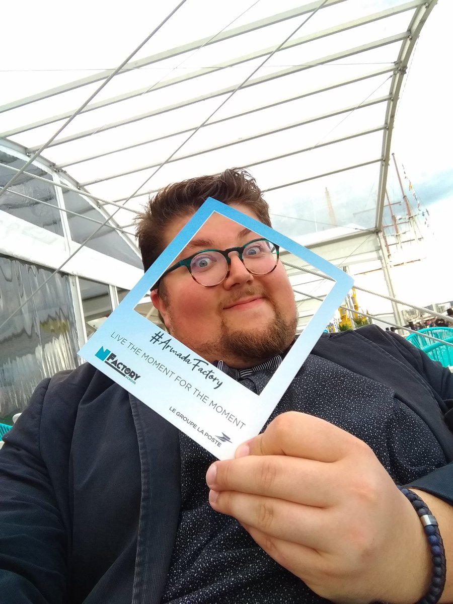 LecuyerStephan1's tweet photo. Comment finir une bonne soirée apres le travail ? Être invité à une soirée #ArmadaFactory avec #LeGroupeLaPoste https://t.co/s171YI3Ir1