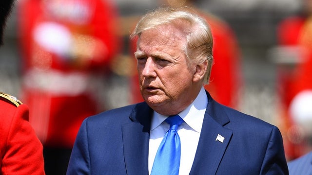 BillMendocino's tweet image. @realDonaldTrump Serious question.  Do you iron the front of your hair?  Press it and spray it with @Faultlessstarch?  #ImStumped