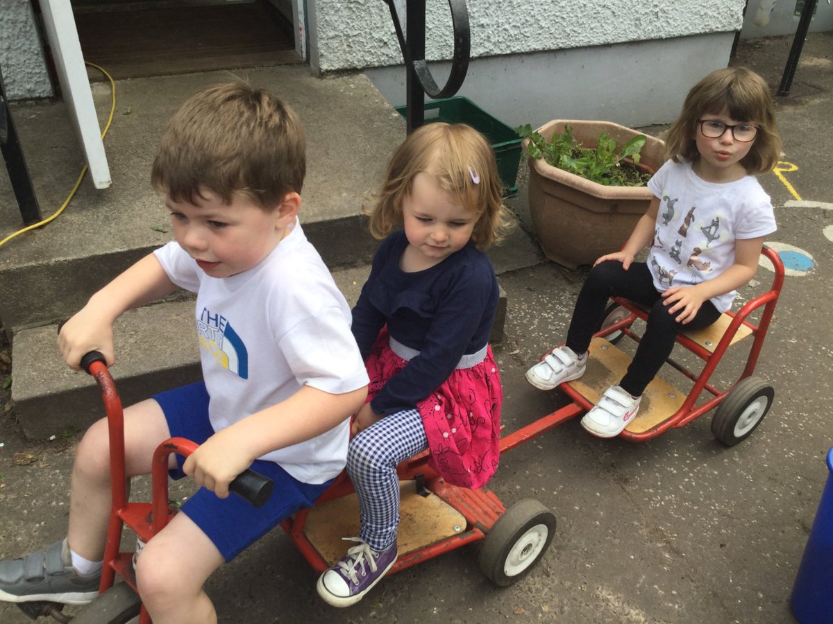 What a brilliant day! All our little learners in the nursery made the most of the Nursery Fun Day with their parents and grandparents. Thanks to everyone who joined in and made the day so special for the staff and children. Pure joy to see such happy, smiling faces.