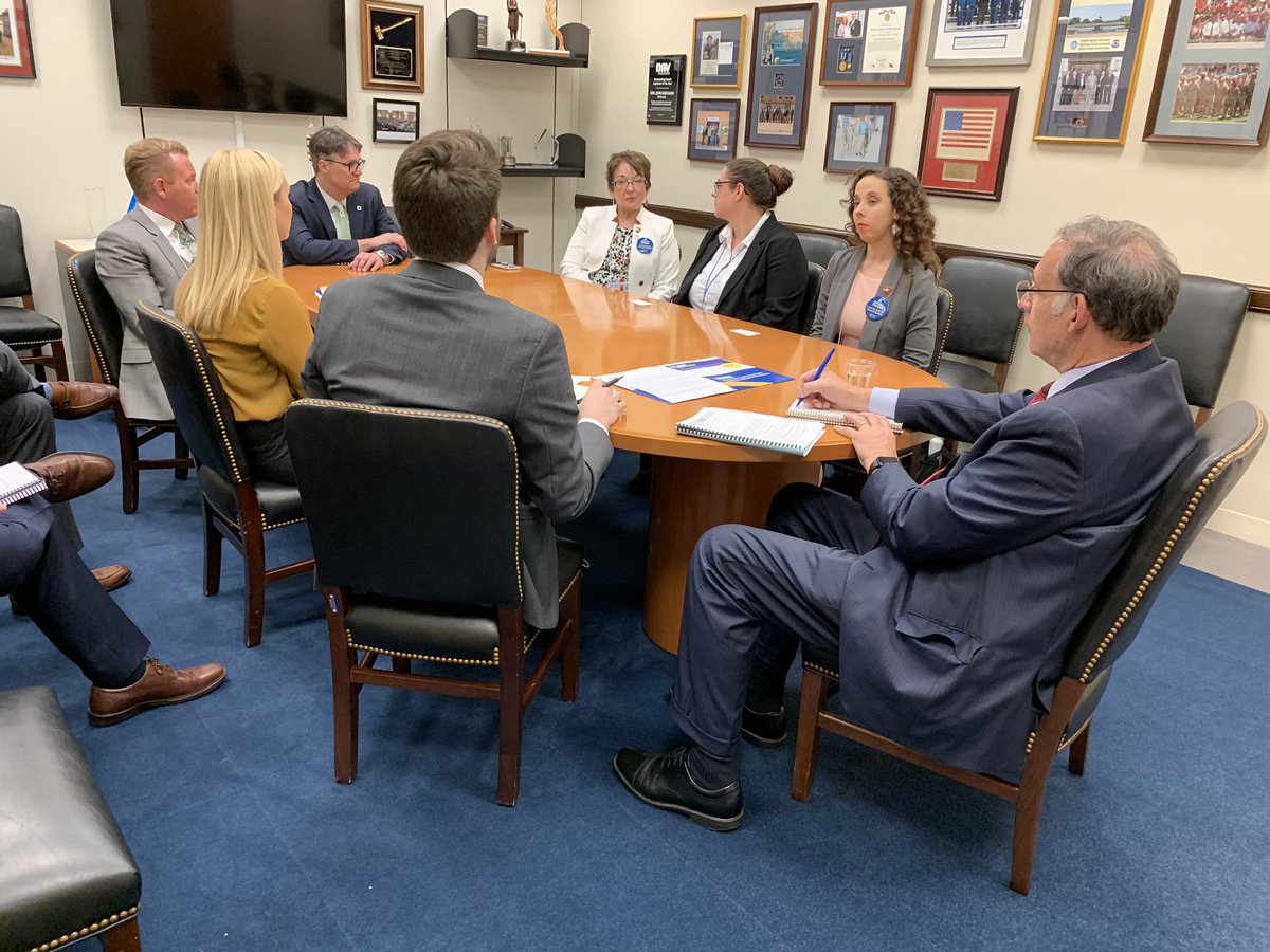 JohnBoozman's tweet image. Appreciate @AFSPArkansas meeting with my staff and me today to discuss the latest on #suicideprevention and give me information and data on its impact in our state, including the success of @ADHPIO’s Suicide Prevention Hotline. #AFSPadvocacy