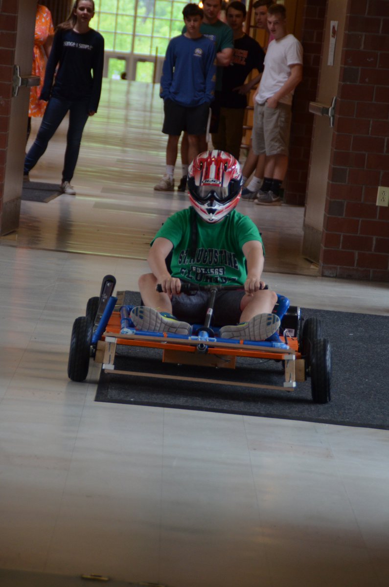ColbyIMS's tweet image. Racing the solar charged electric go karts that students built down the hall of our school today.  It took a village but these memories of 6th grade science will not soon fade.  @Changeissimple1  @PBLWorks  @revisionsolar @NEED_Project @NSTA @SenechalSci124