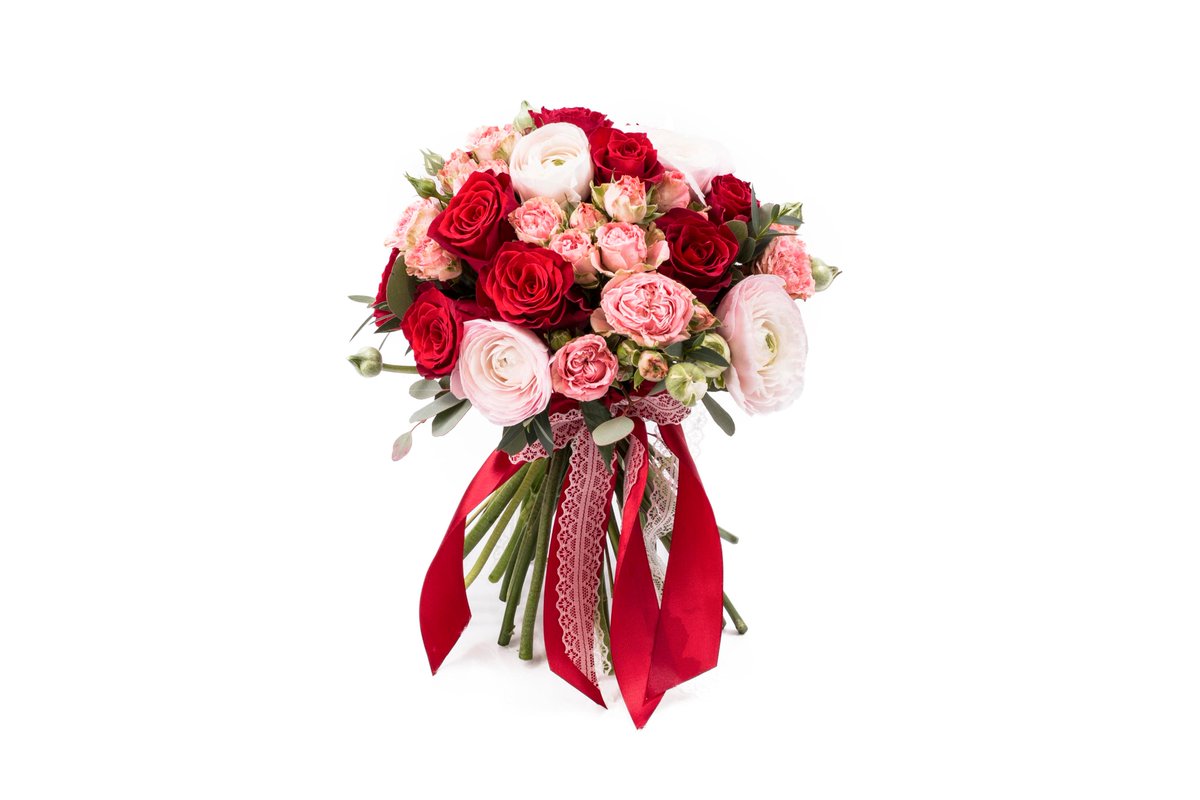Flori24ro's tweet photo. Astăzi buchetele de mireasă sunt din ce în ce mai personalizate, fiecare exprima personalitatea celei care poartă. Buchetul tradițional și suportat de-a lungul timpului ample modificări ca urmare a noilor tendințe ale modei și ale ideilor futuriste
https://t.co/WVplv8gwwj https://t.co/n2rsOpoeju